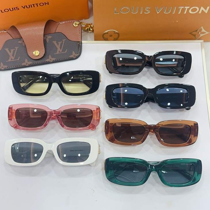 Picture of Louis Vuitton Sunglasses _SKUfw76300605fw